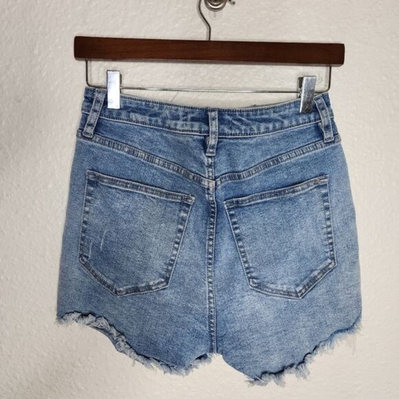 Free People x We The Free Curvy Vintage High Rise Denim Shorts Women's Size 27 - Picture 5 of 7